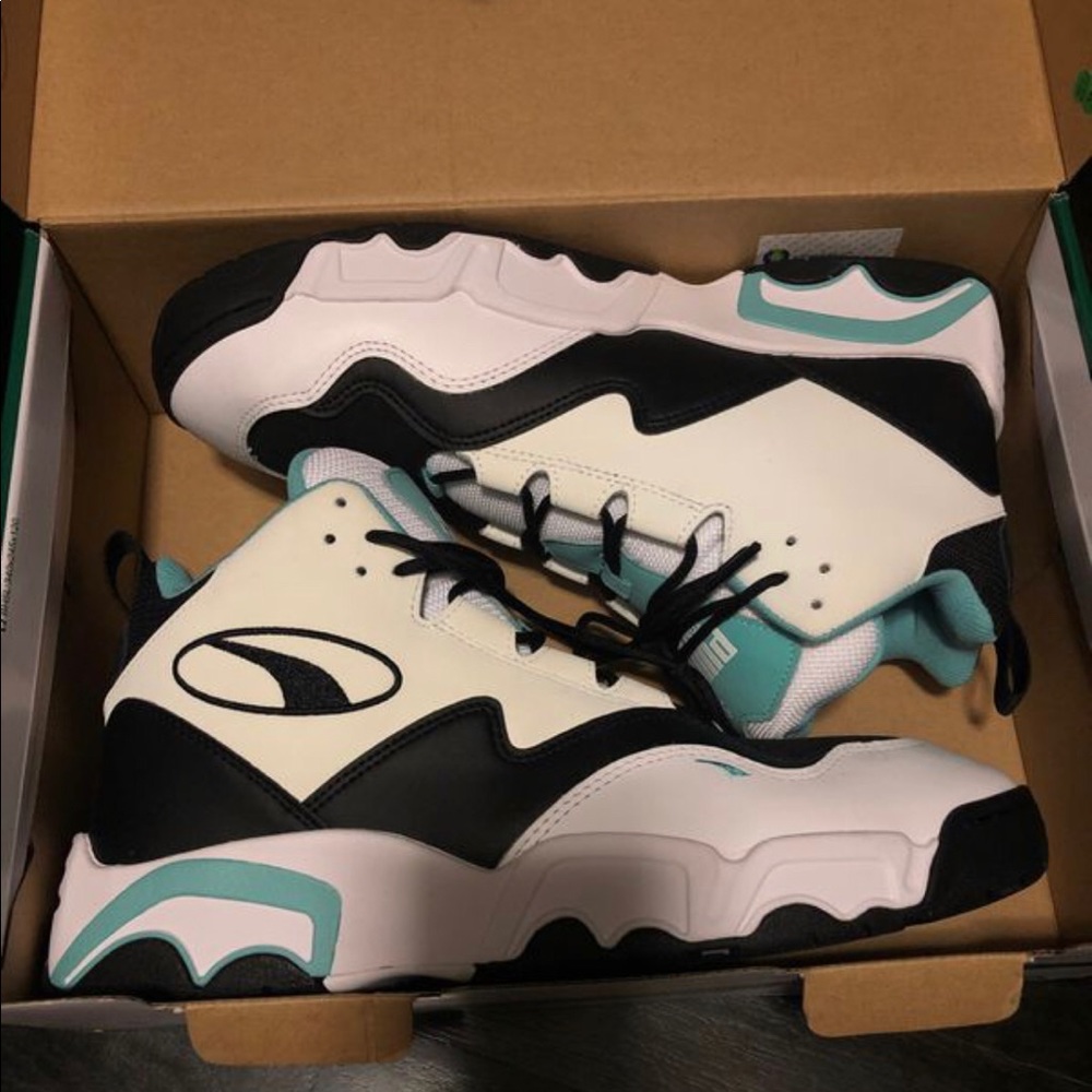 Men Puma sneakers